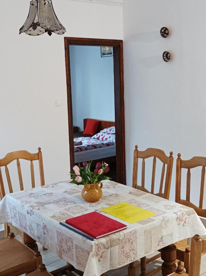 Kemences Vendeghaz Hotel Mikohaza Екстериор снимка